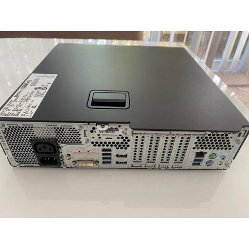 Fujitsu Esprimo D957 SFF (Sff/Core I5 6th Gen Skylake/16GB/256GB/Ssd 2 5/A Kategoria)